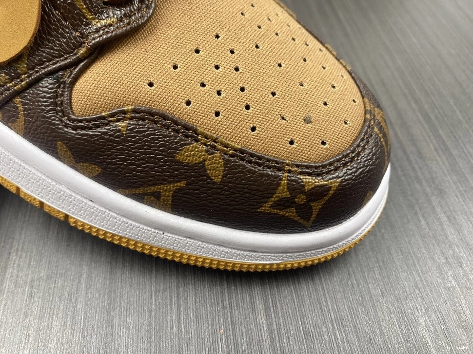 1 JORDAN LWE X CUSTOMS MENS AQ0818-203 OWT X AIR 1016
